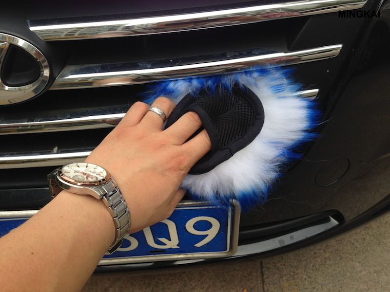 Product Details ● 100% Natural Grade-A Lambskin: Sourced From Premium Sheepskin, The Dense Wool Fibers Offer Exceptional Water And Shampoo Absorption, Creating A Rich, Protective Lather That Lifts Dir