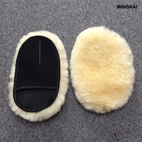 Premium Natural Lambskin Material: Constructed From Hand-selected, Dense Grade-A Lambswool, This Wash Mitt And Detailing Glove Offer Superior Water And Soap Retention, Creating A Creamy Lather That Cl