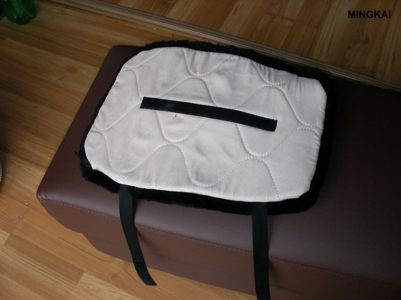 Premium Natural Sheepskin Motorcycle Seat Cushion – Non-Slip, Ergonomic & Comfortable for Long Rides