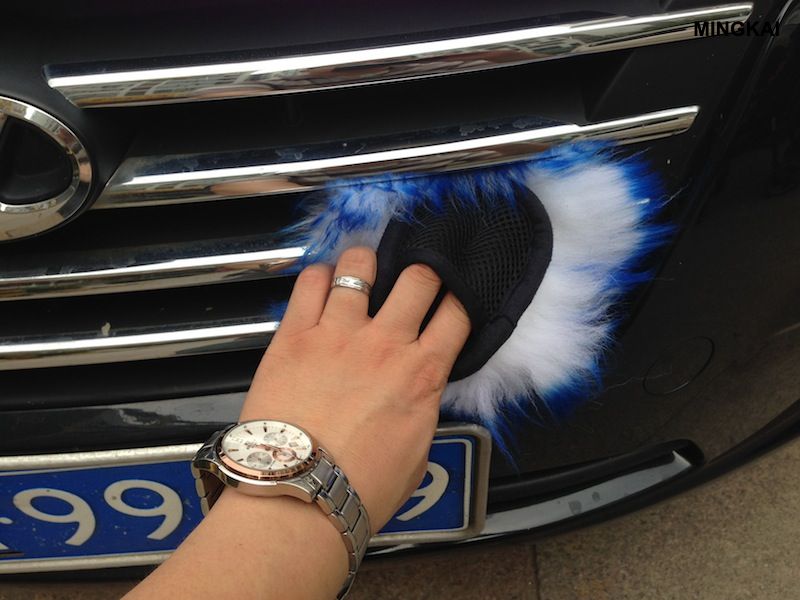 Product Details ● 100% Natural Grade-A Lambskin: Sourced From Premium Sheepskin, The Dense Wool Fibers Offer Exceptional Water And Shampoo Absorption, Creating A Rich, Protective Lather That Lifts Dir